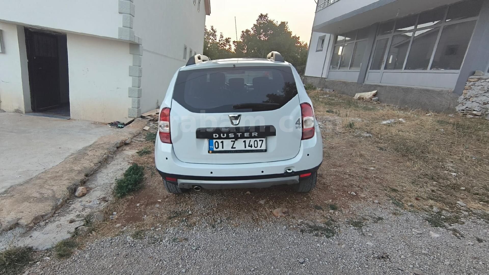 Sahibinden Dacia Duster 4X4 1.5 dCi Laureate 2017 Model 3
