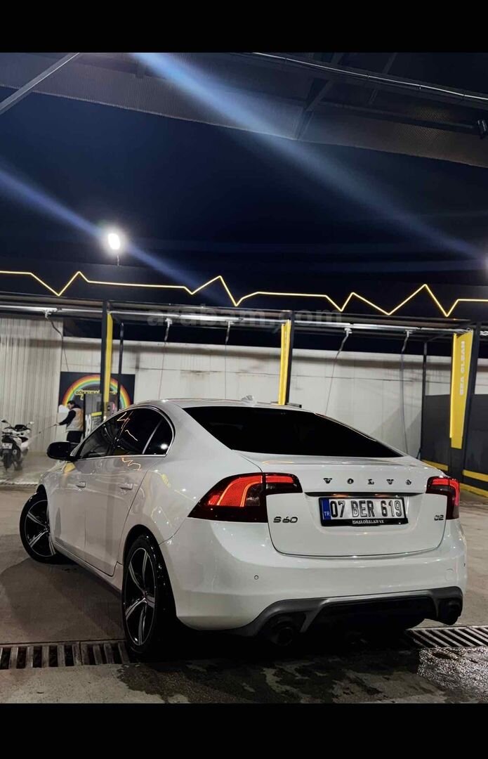 Sahibinden Volvo S60 1.6 D R-Design 2014 Model 5