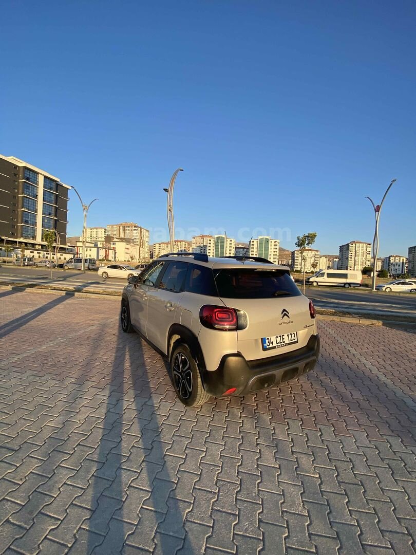 Sahibinden Citroen C3 Aircross 1.2 PureTech Live 2020 Model 3