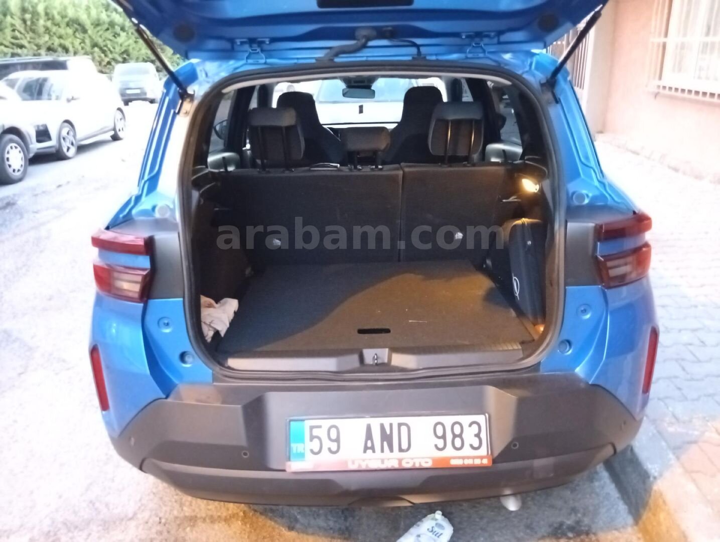 Sahibinden Opel Frontera 1.2 Hybrid Edition 2025 Model İstanbul 56.000 km Mavi (metalik) 5