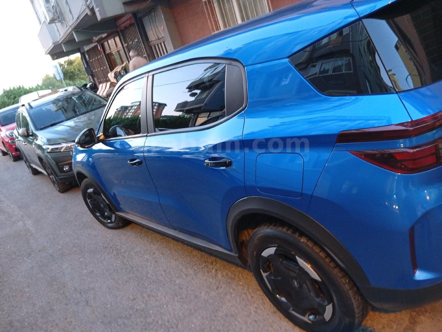 Sahibinden Opel Frontera 1.2 Hybrid Edition 2025 Model İstanbul 56.000 km Mavi (metalik) 3
