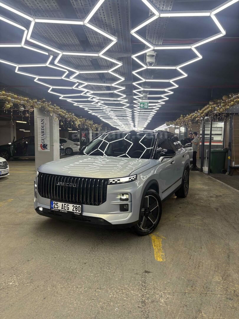 Sahibinden Jaecoo J7 1.6 Revive 2024 Model Erzurum 28.240 km Gri (Gümüş) 1