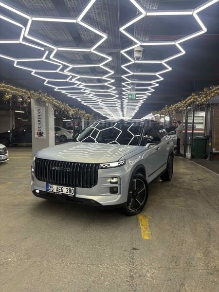 Sahibinden Jaecoo J7 1.6 Revive 2024 Model Erzurum 28.240 km Gri (Gümüş)
