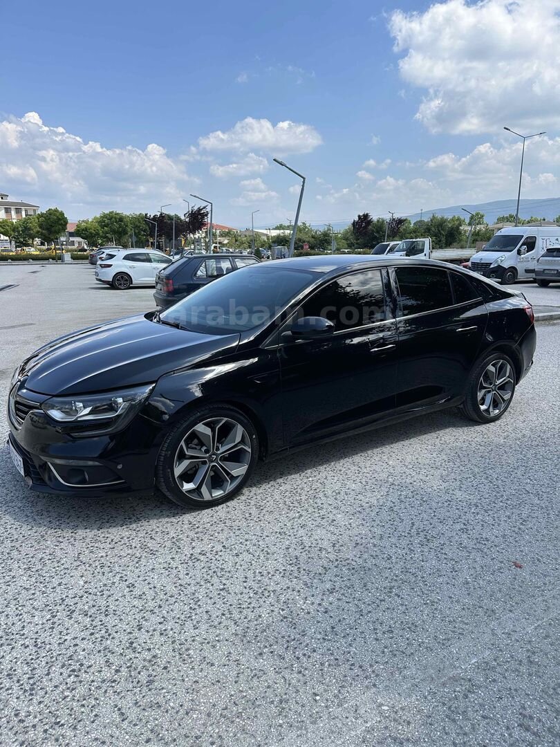 Galeriden Renault Megane 1.5 dCi Touch 2017 Model Düzce 167.000 km Siyah 3