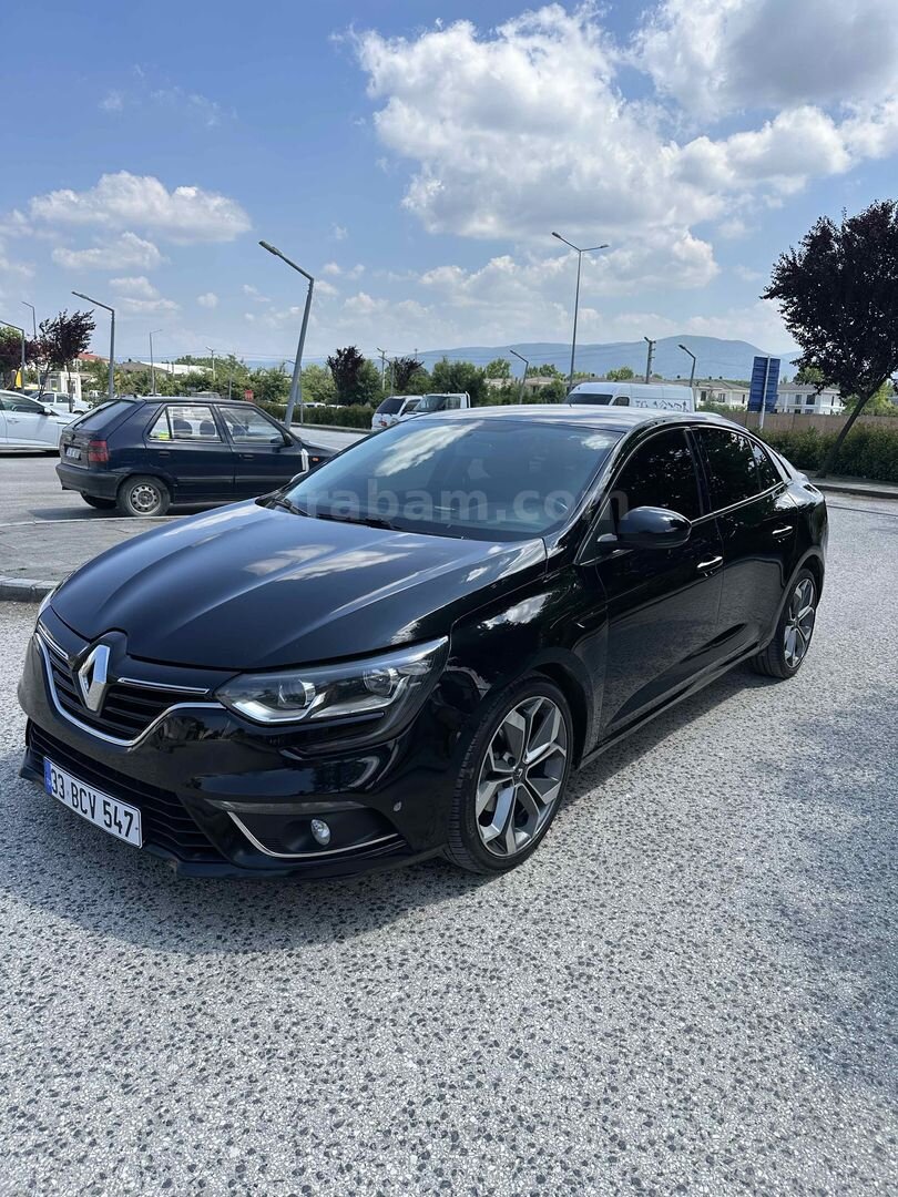 Galeriden Renault Megane 1.5 dCi Touch 2017 Model Düzce 167.000 km Siyah 1