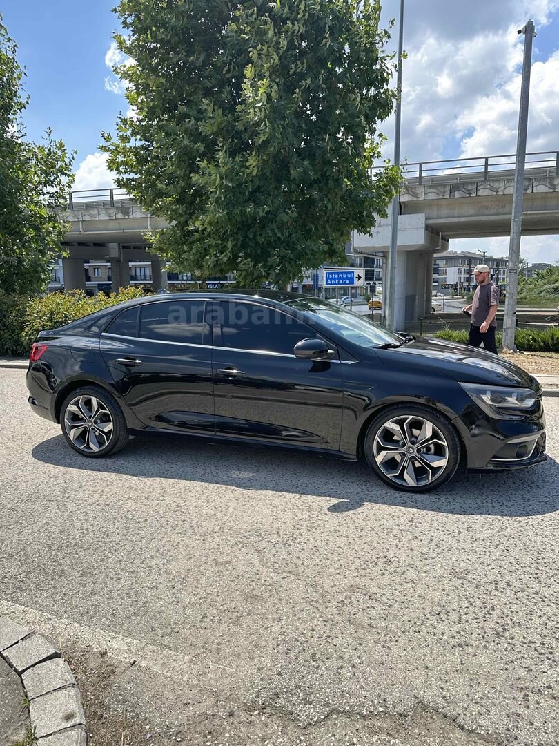 Galeriden Renault Megane 1.5 dCi Touch 2017 Model Düzce 167.000 km Siyah 6