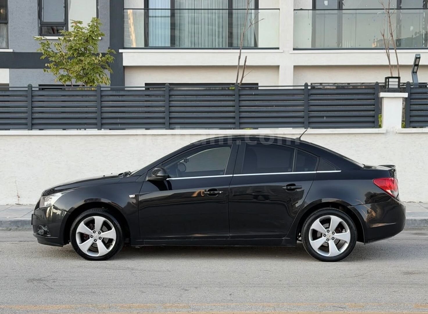 UYGUN FİYAT 2010 CRUZE 1.6 LS 7