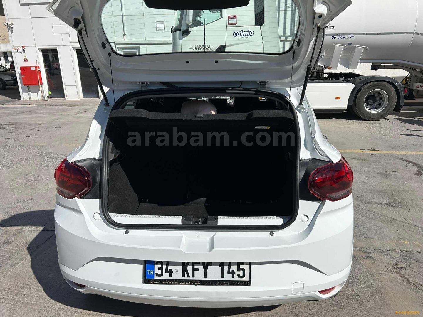 75 BİNDE OTOMATİK DACIA SANDERO 5