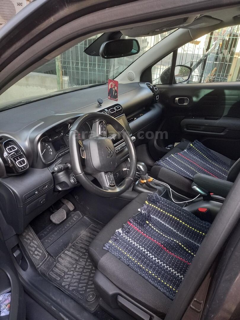 Sahibinden Citroen C3 Aircross 1.5 BlueHDI Shine 2020 Model İstanbul 93.000 km Füme 6