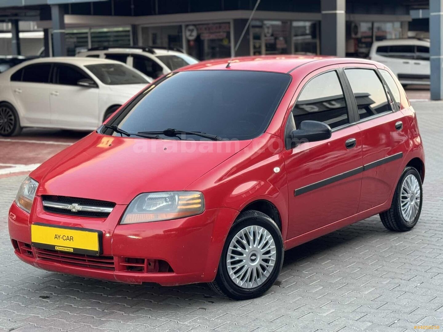 AY'CAR'DAN 2006 MODEL BENZİN LPG LI 180.000 KM 'DE KALOS 3