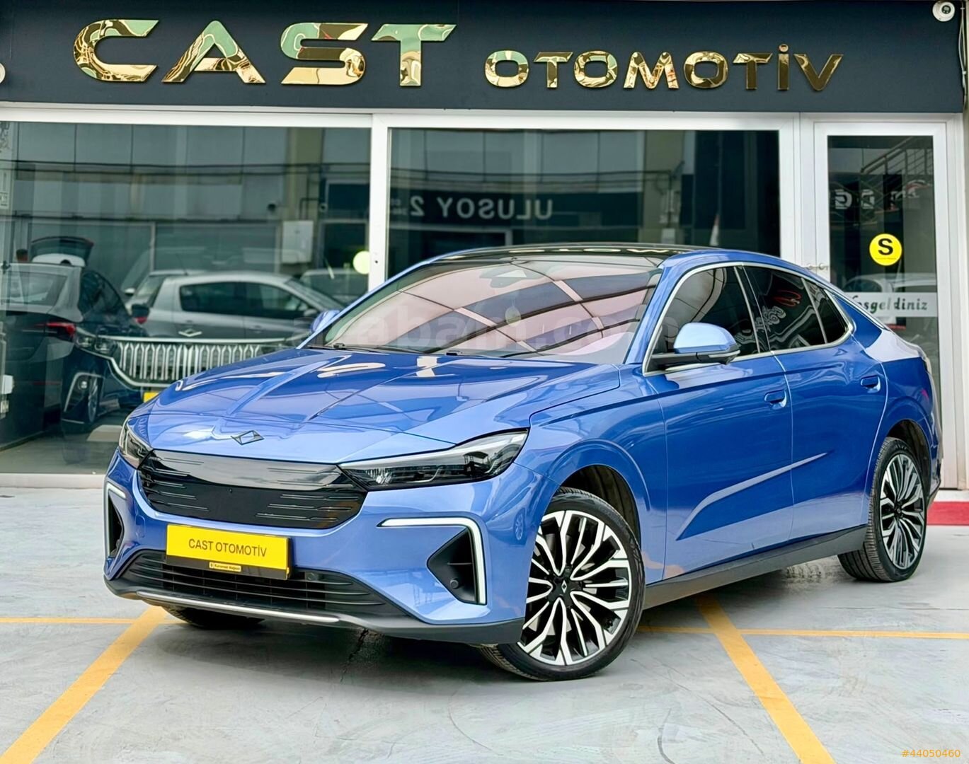 Galeriden TOGG T10F V2 Uzun Menzil 2025 Model İstanbul 28.000 km Mavi 4