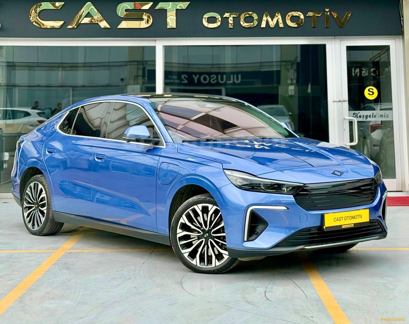 Galeriden TOGG T10F V2 Uzun Menzil 2025 Model İstanbul 28.000 km Mavi 2