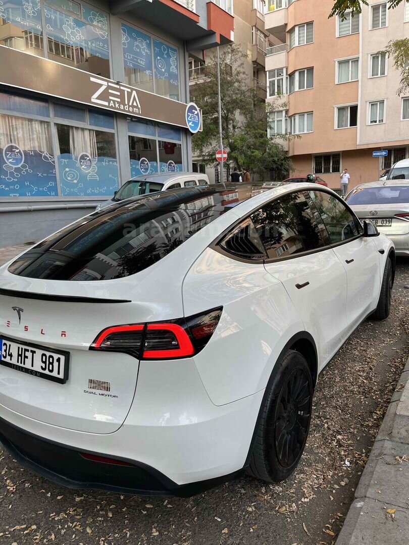 Sahibinden Tesla Model Y Long Range AWD 2023 Model Tekirdağ 63.000 km Beyaz 3