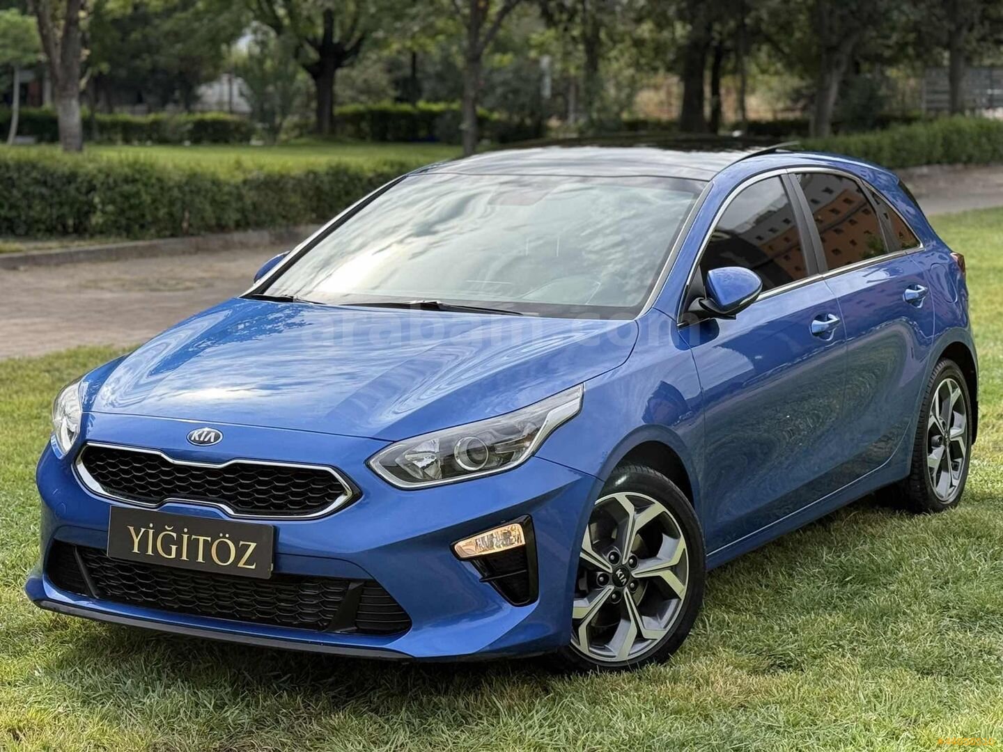 2019 KİA CEED 1.4 TURBOGDİ ELEGANS SUNROOF 48.000KM DCT OTOMATİK 1
