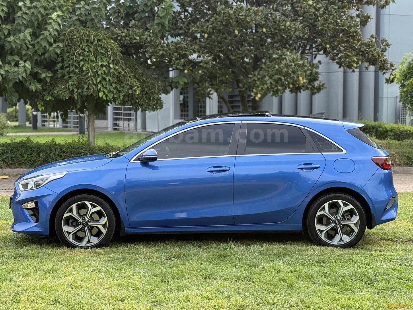 2019 KİA CEED 1.4 TURBOGDİ ELEGANS SUNROOF 48.000KM DCT OTOMATİK 7