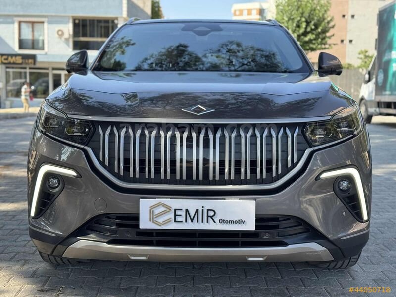 2025 TOGG T10X V2 UZUN MENZİL FULL CAM TAVANLI