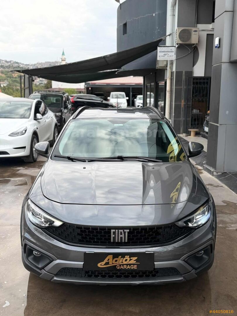 ADIÖZ GARAGE/ YETKİLİ SERVİS BAKIMLI DÜŞÜK KM EGEA CROSS 2
