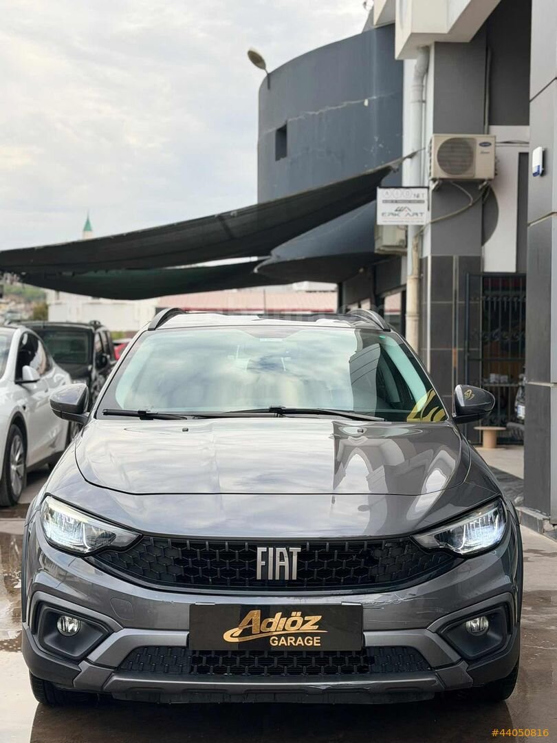 ADIÖZ GARAGE/ YETKİLİ SERVİS BAKIMLI DÜŞÜK KM EGEA CROSS 5