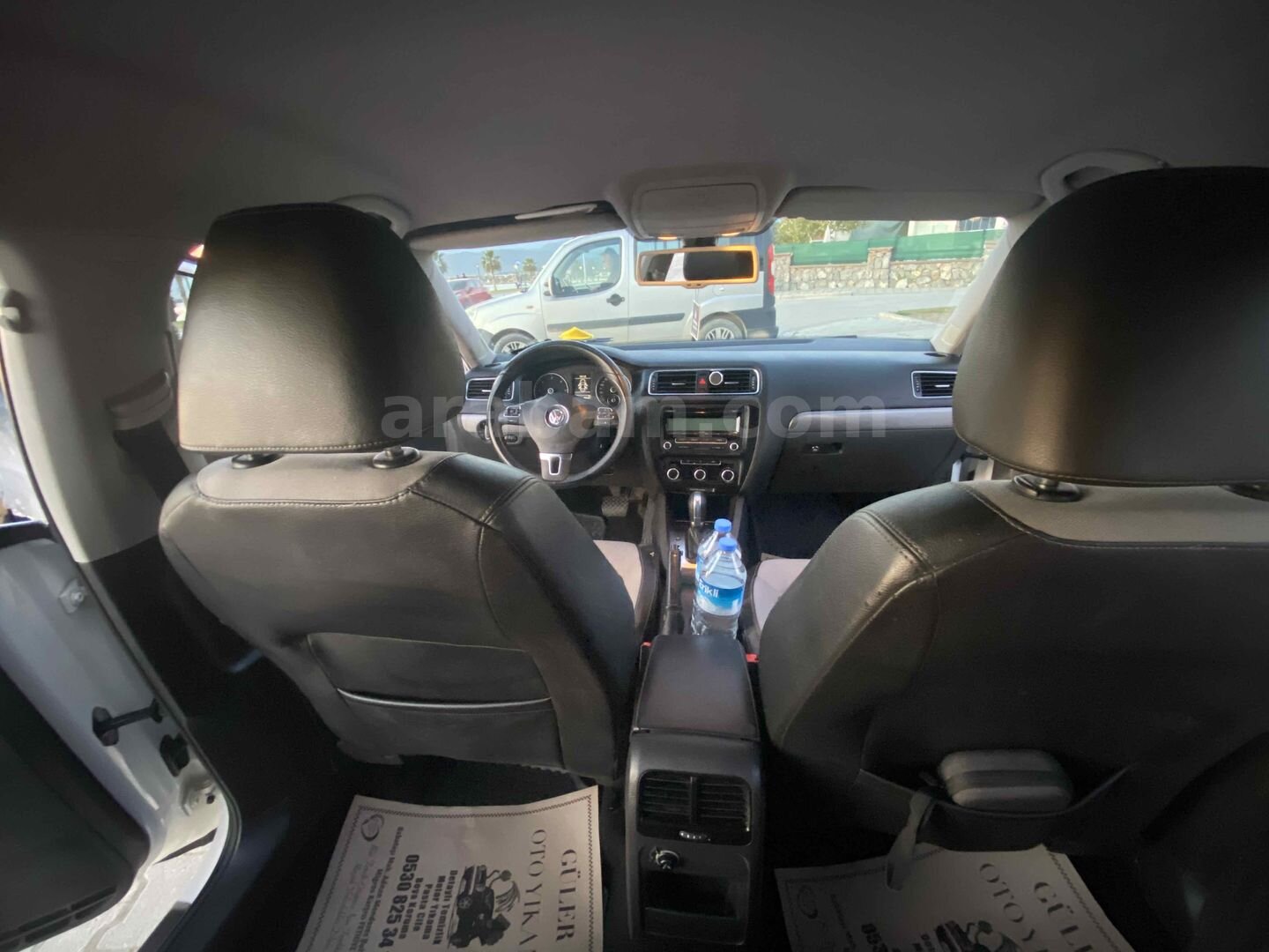 Sahibinden Volkswagen Jetta 1.6 TDi Comfortline 2011 Model Muğla 379.951 km Beyaz 6