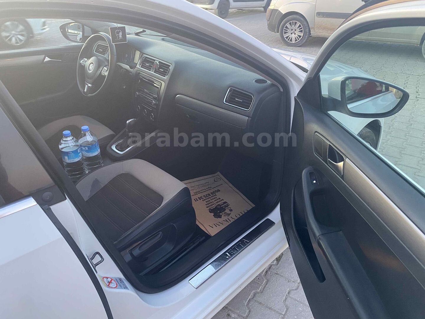Sahibinden Volkswagen Jetta 1.6 TDi Comfortline 2011 Model Muğla 379.951 km Beyaz 4