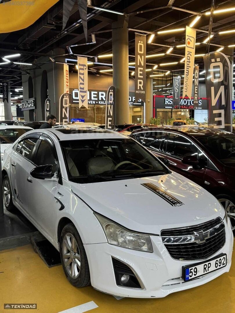 TEKİNDAĞ'dan SENETLİ YENİ GELDİ 2013 CHEVROLET CRUZE SUNROOFLU 1