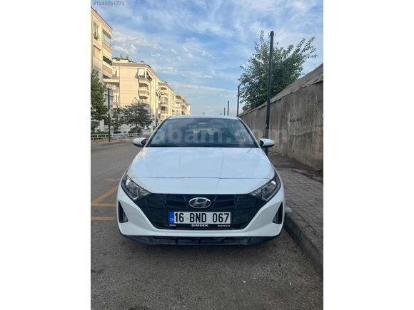 Galeriden Hyundai i20 1.4 MPI Jump 2021 Model Bursa 64.850 km