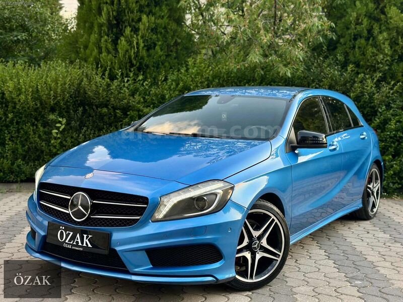 ÖZAK-DEĞİŞENSİZ 2013 MERCEDES A180 AMG SPORT 136.000'KM LANSMAN