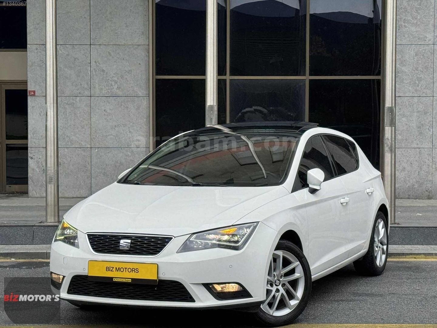 CAM TAVANLI DÜŞÜK KM OTOMATİK FULL BAKIMLI 1