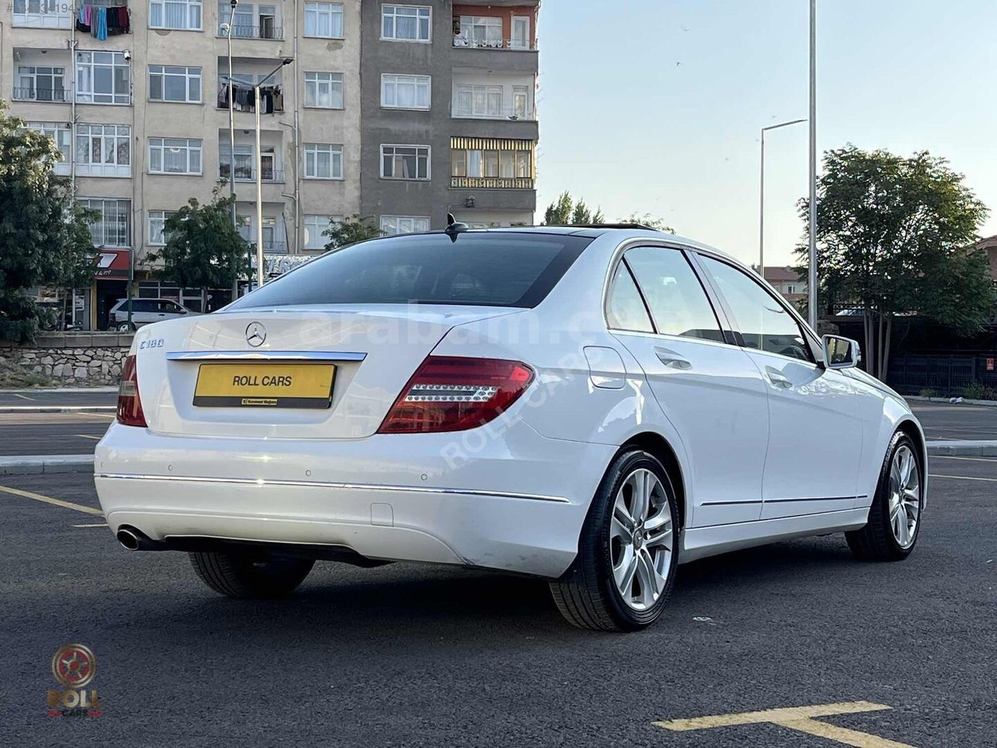 Galeriden Mercedes - Benz C 180 BlueEFFICIENCY Avantgarde 2013 Model Niğde 230.000 km Beyaz 2