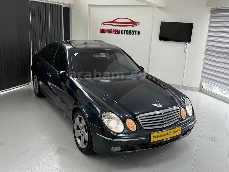 Galeriden Mercedes - Benz E 270 CDI Avantgarde 2003 Model Bursa 212.000 km Lacivert 1
