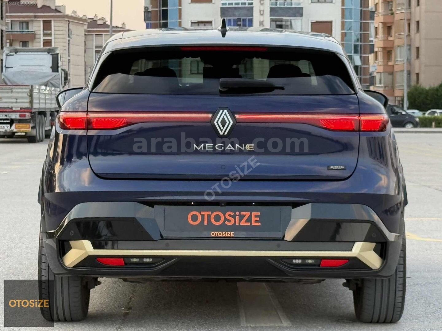 Galeriden Renault Megane E-Tech Iconic 2023 Model Konya 28.000 km Mavi 7