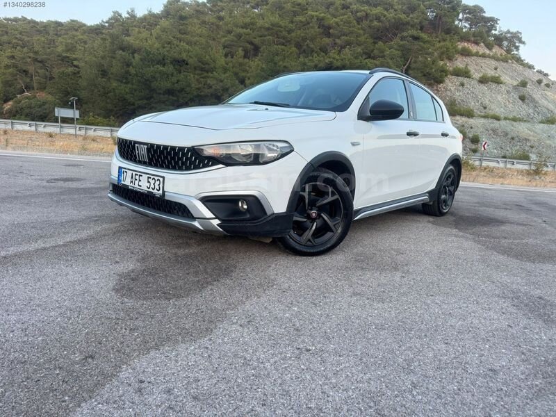 EGEA CROSS 2023 1.4 STREET