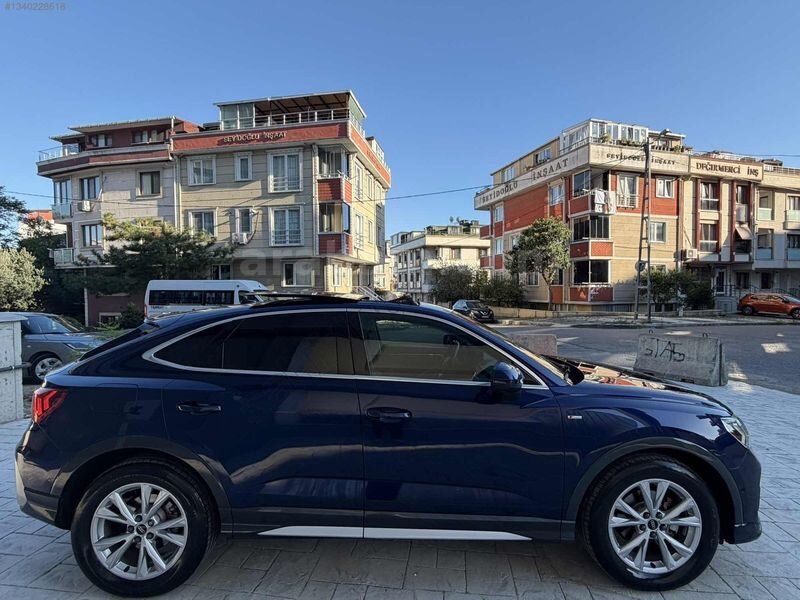 KESİK DİREKSİYON - CAM TAVAN- KOLTUK ISITMA AUDİ Q3 SPORTBACK 4