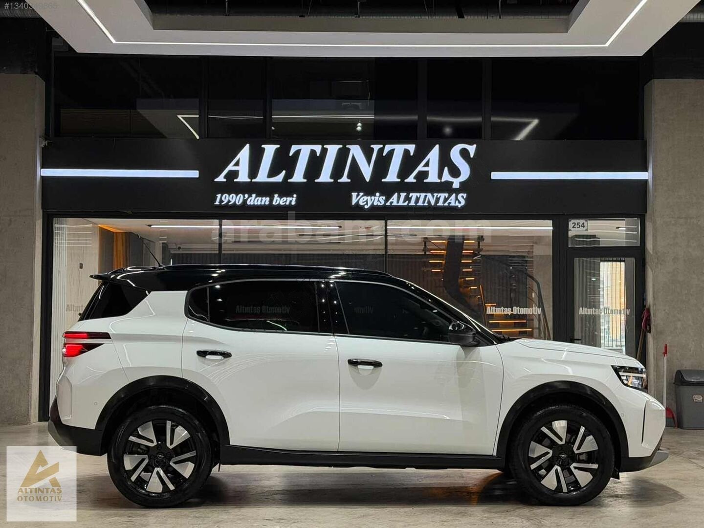 Galeriden Opel Frontera 1.2 Hybrid GS 2025 Model Ankara 6.001 km Beyaz 6