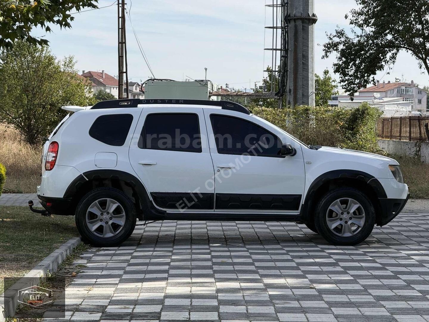 ELİT OTOMOTİVDEN EMSALSİZ TEMİZLİKTE 4*4 LAUREATE DUSTER 7