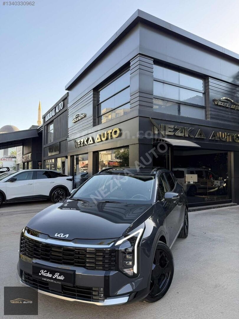 NEZKA AUTO KİA SPORTAGE ELEGANCE 2025 MODEL 6000 BİN KM HATASIZ 3