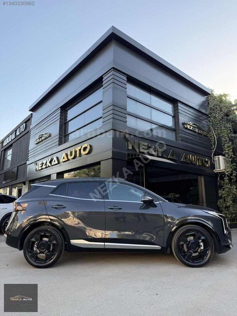 NEZKA AUTO KİA SPORTAGE ELEGANCE 2025 MODEL 6000 BİN KM HATASIZ 5