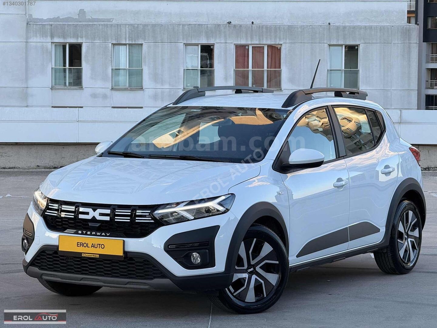 EROL AUTO HATASIZ BOYASIZ İLK ELDEN GARANTİLİ SANDERO OTOMATİK 3