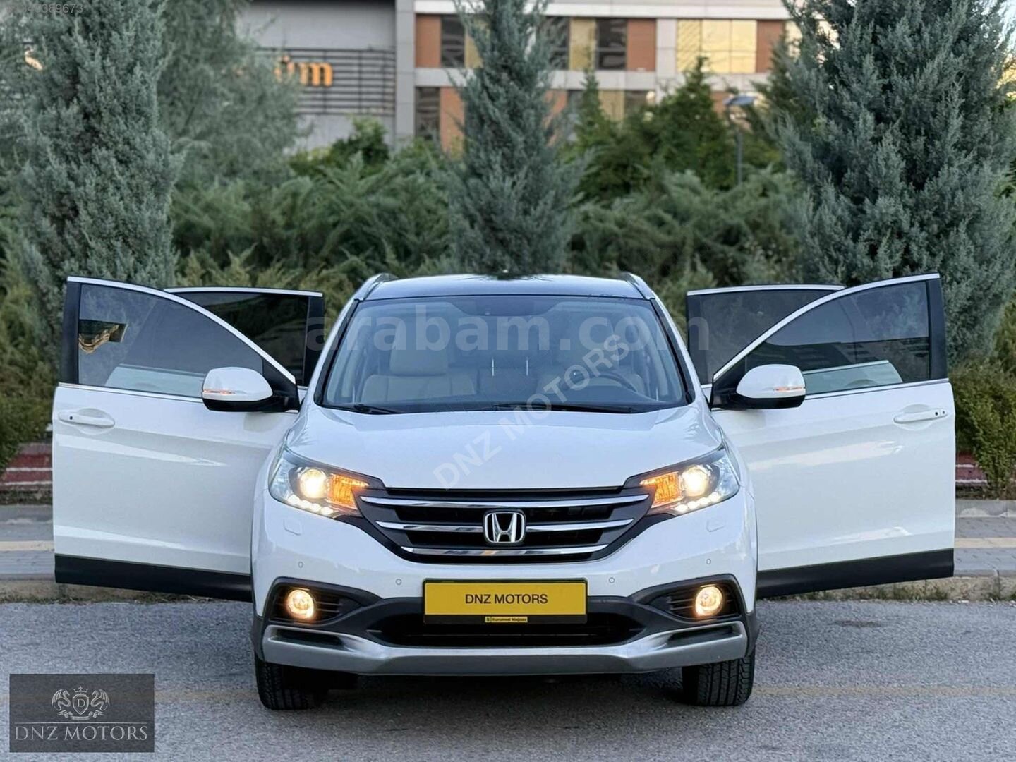 2014 CRV 2.0 EXECUTİVE 82.000KM E.BGJ/HAFIZA/KYLS GO/ADAPTİF FAR 3