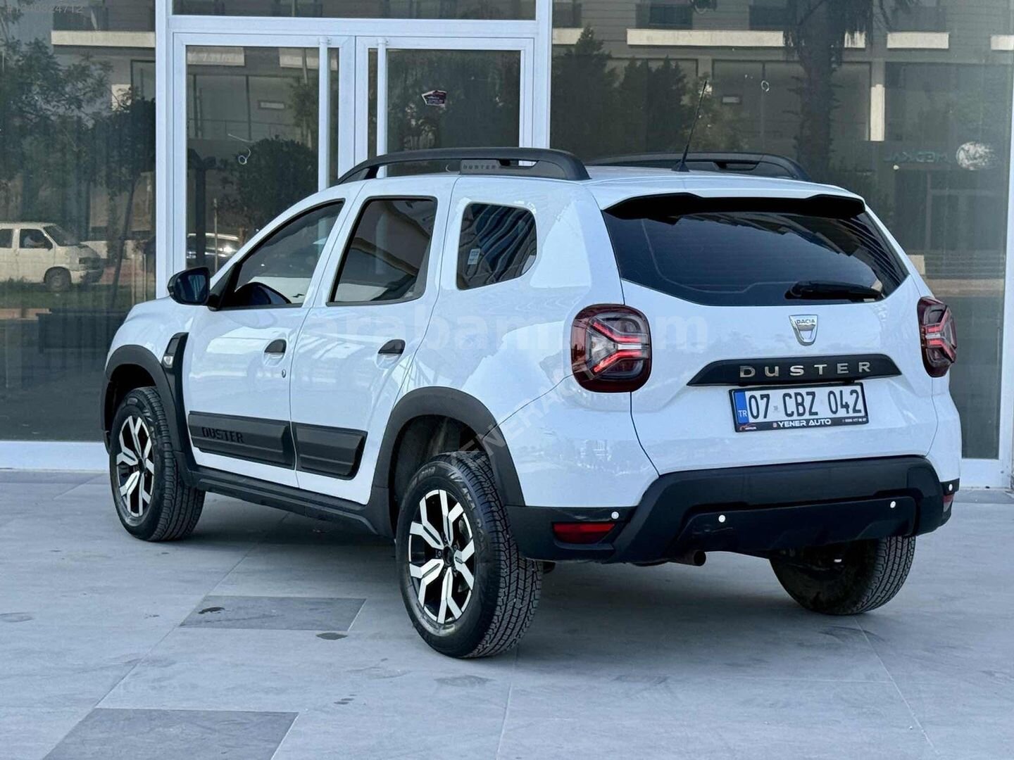 94.000KM OTOMATİK 2021 DUSTER 6