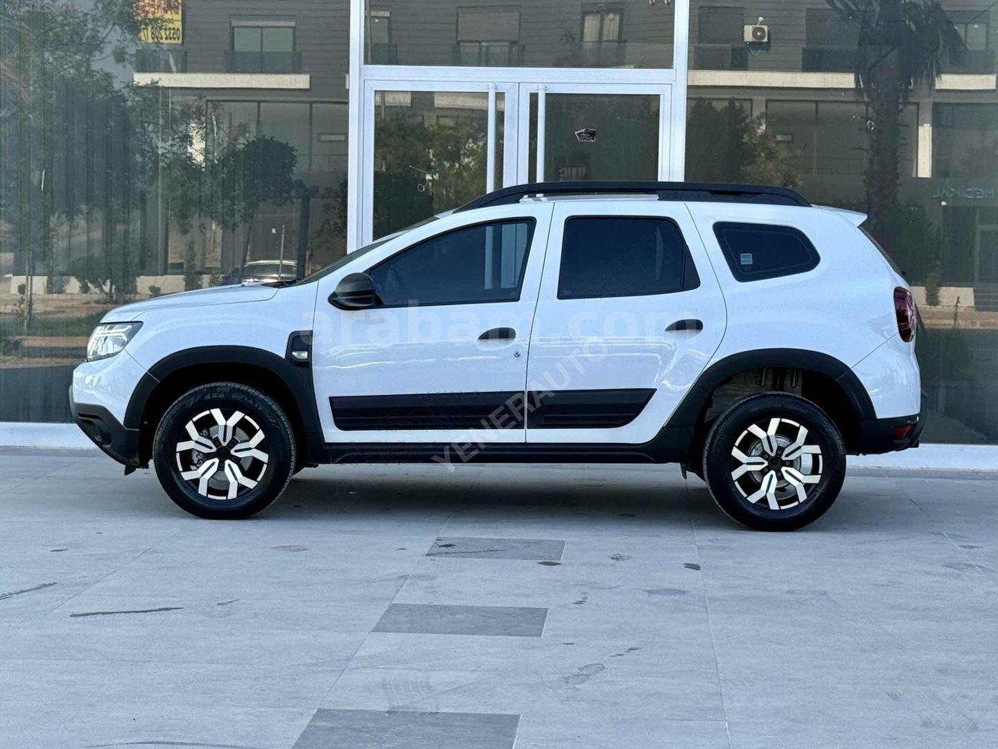 94.000KM OTOMATİK 2021 DUSTER 5