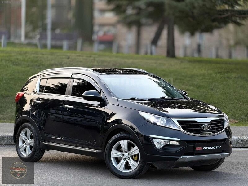 ÇOK TEMİZ/DEĞİŞENSİZ/2012/175 KM/KİA SPORTAGE 1.6/SUNROOF'LU