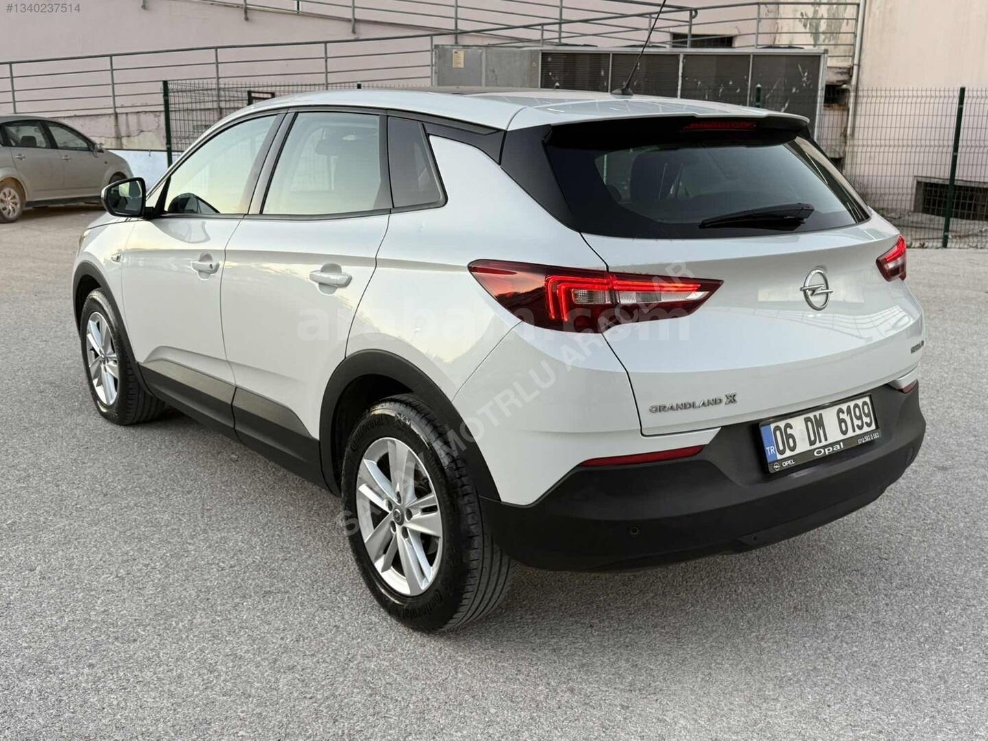 Galeriden Opel Grandland X 1.5 D Enjoy 2019 Model Burdur 139.000 km Beyaz 5