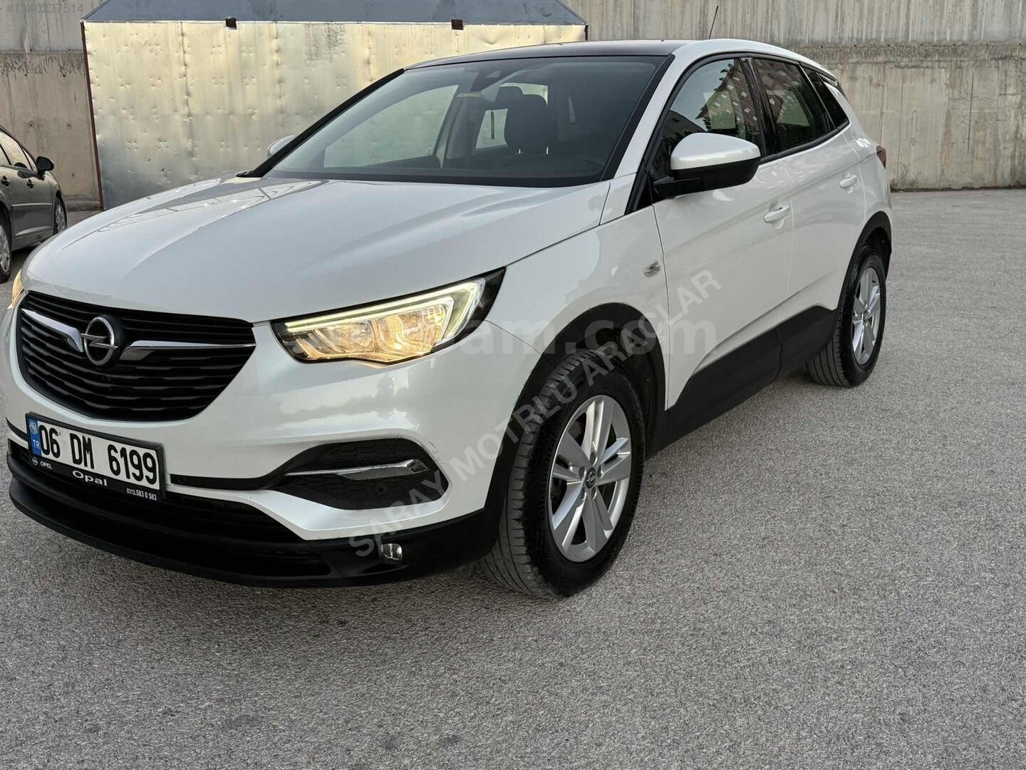 Galeriden Opel Grandland X 1.5 D Enjoy 2019 Model Burdur 139.000 km Beyaz 1