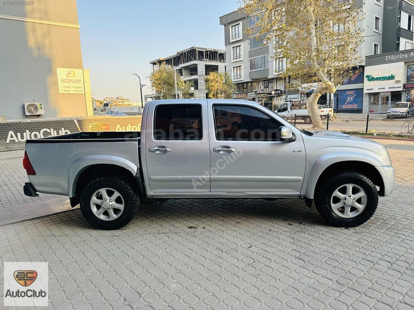 D-Max 3.0 4x4 Otomatik Emsalsiz Temizlikde Full Servis Bakımlı 6