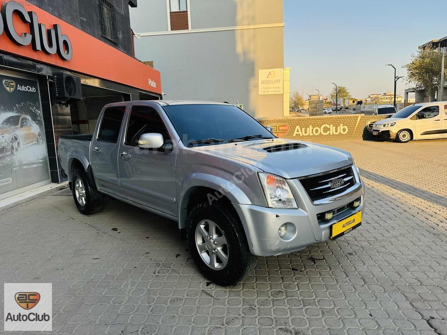 D-Max 3.0 4x4 Otomatik Emsalsiz Temizlikde Full Servis Bakımlı 5