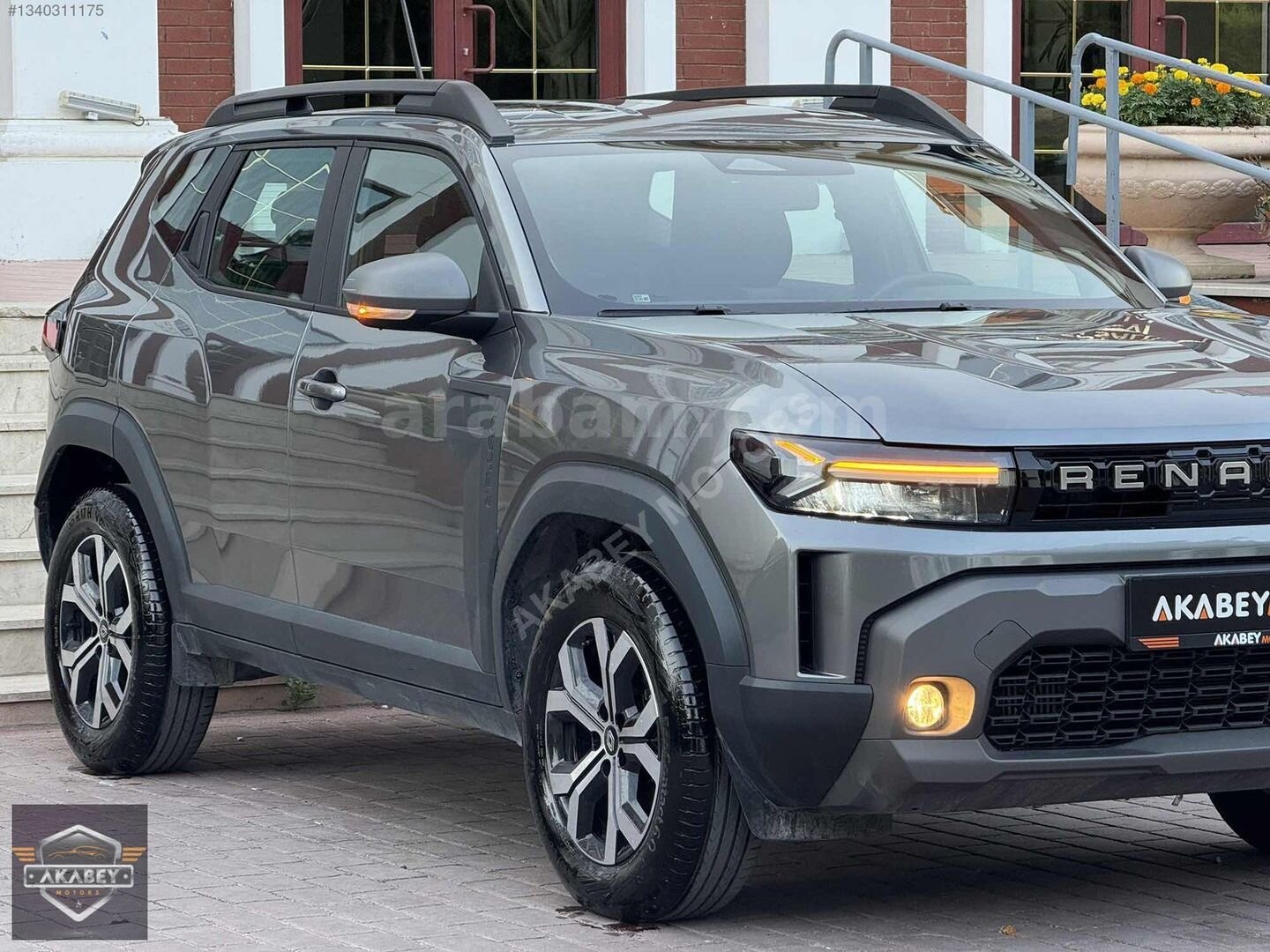 AKABEY MOTORS'DAN 0.99 12 AY KREDİ İMKANI DUSTER 4