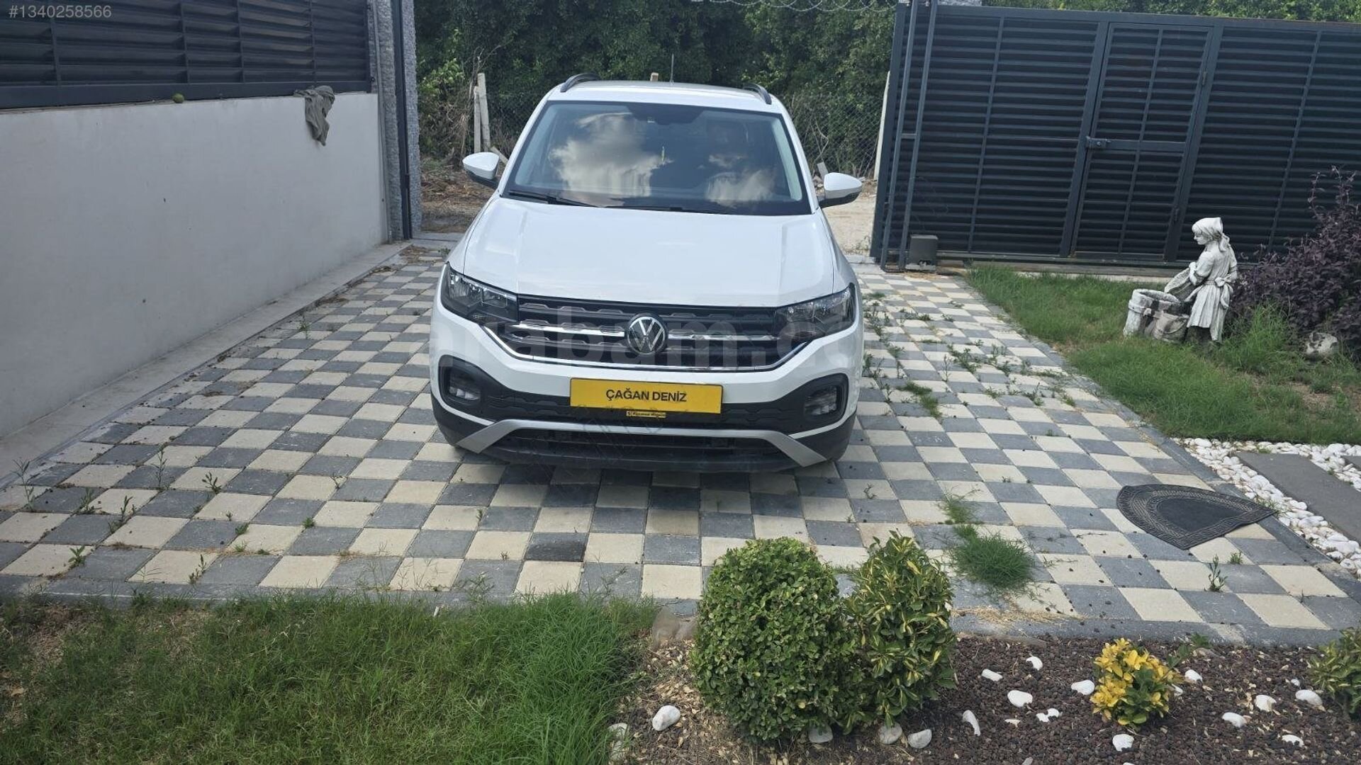 Galeriden Volkswagen T-Cross 1.0 TSI Life 2022 Model Adana 60.000 km Beyaz 3