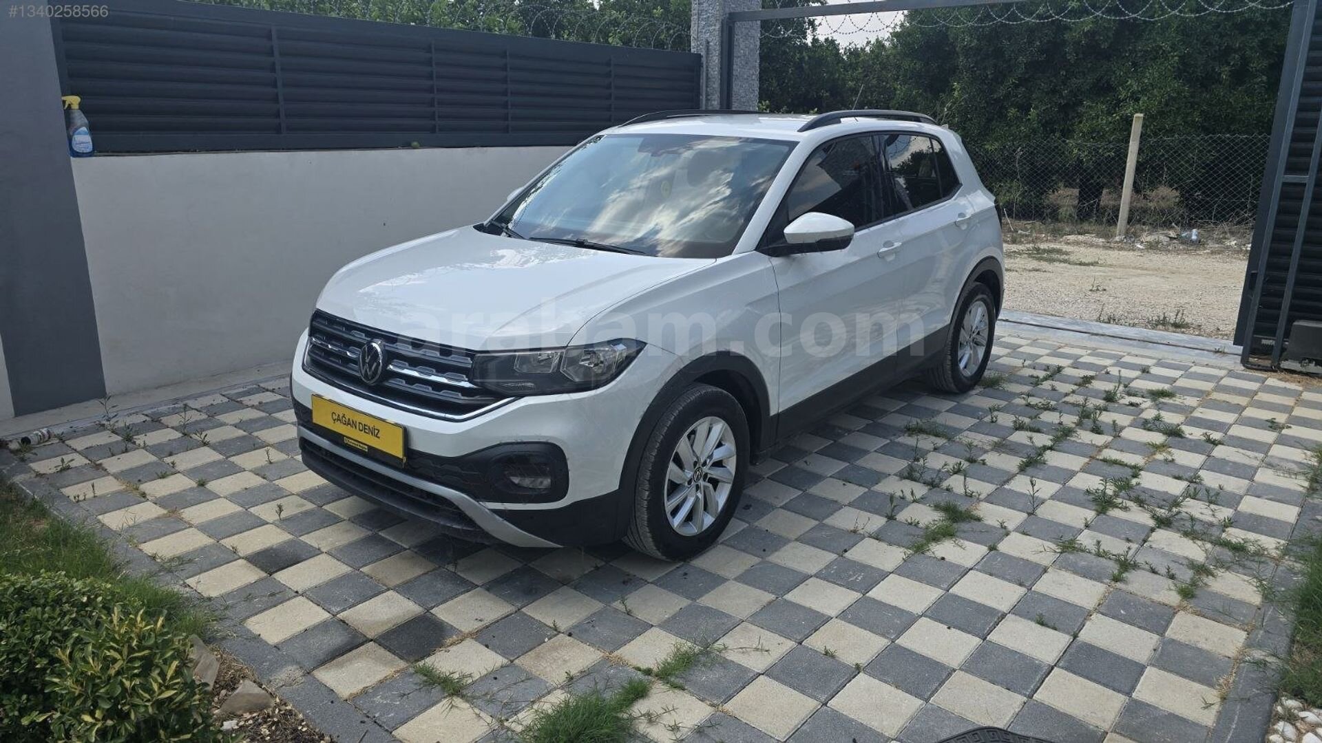 Galeriden Volkswagen T-Cross 1.0 TSI Life 2022 Model Adana 60.000 km Beyaz 4