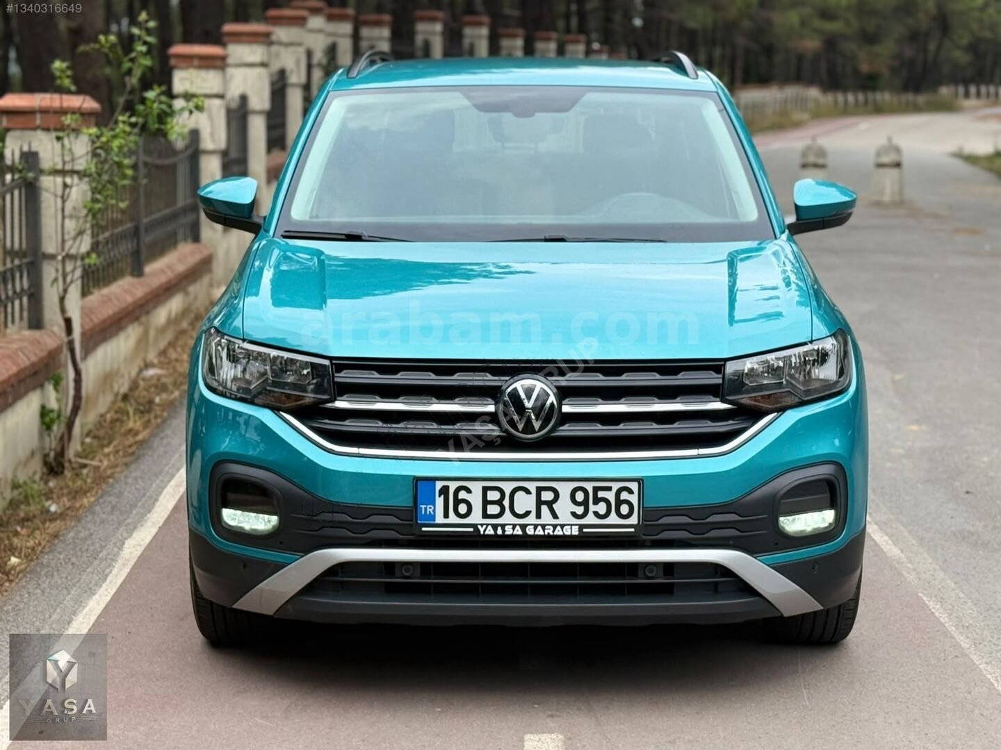 Galeriden Volkswagen T-Cross 1.0 TSI Life 2023 Model İstanbul 31.000 km Yeşil 1
